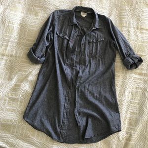 Levi’s Button Down Chambray Tunic